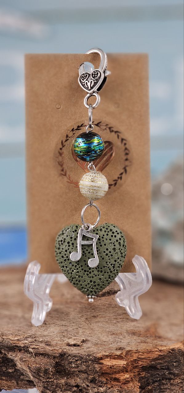 Green Lava Stone Heart Clip / Keychain