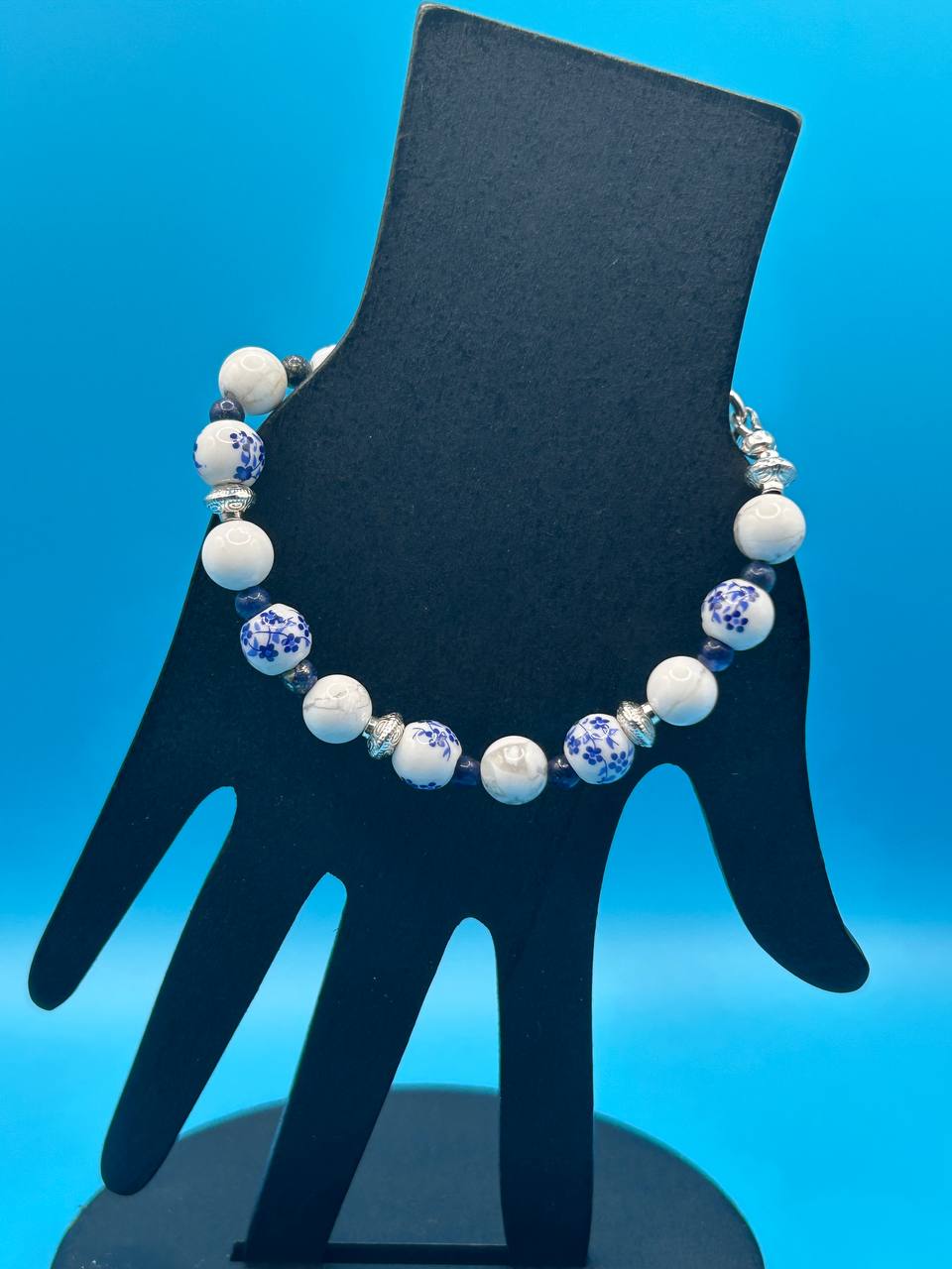 Porcelain Daydream Clasp Bracelet